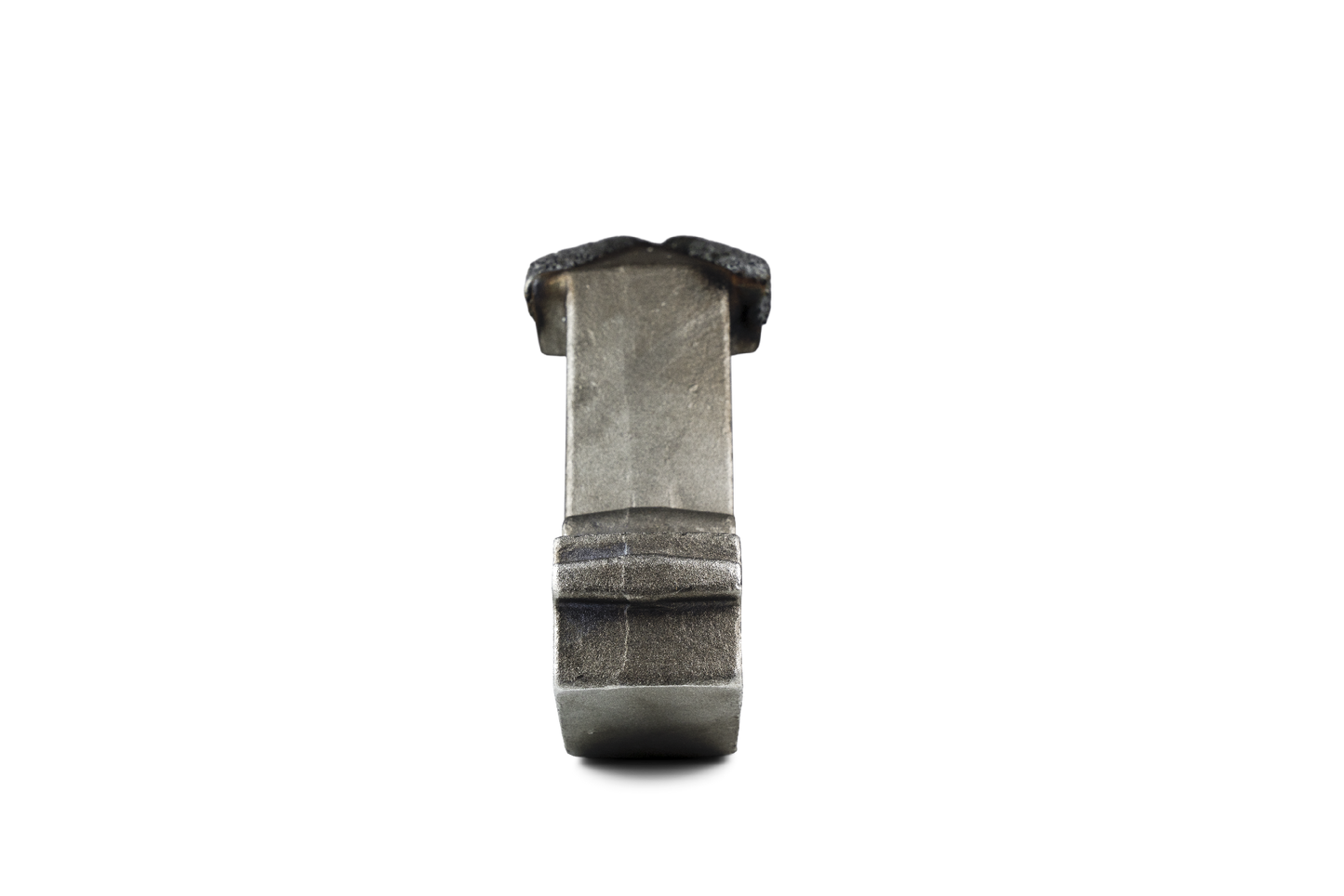 HRT® przeciwnóż pasujący do szybkoobrotowych rozdrabniaczy Doppstadt i Terex (pasujący do starego typu AK i TBGseries) z WearShield® wokół krawędzi